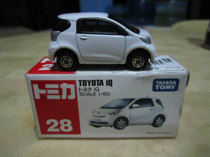 Illustration for article titled Tomica Diecast Haul (20 cars)